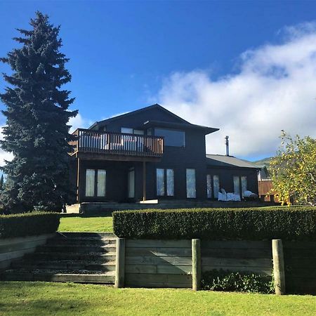 Kinloch Lakeview Lodge - Taupo ภายนอก รูปภาพ