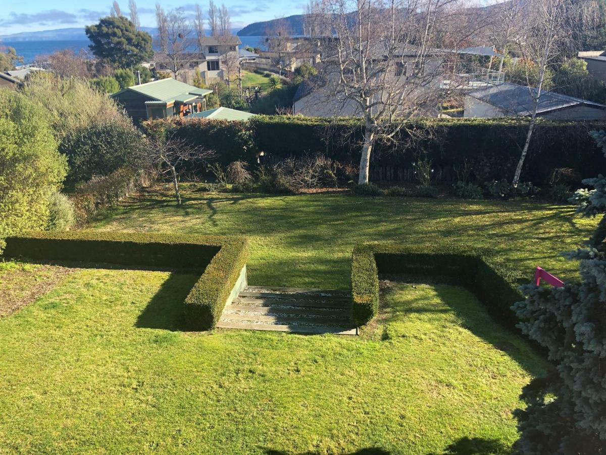 Kinloch Lakeview Lodge - Taupo ภายนอก รูปภาพ